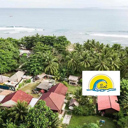 C Point Krui Bed & Breakfast Ngoại thất bức ảnh