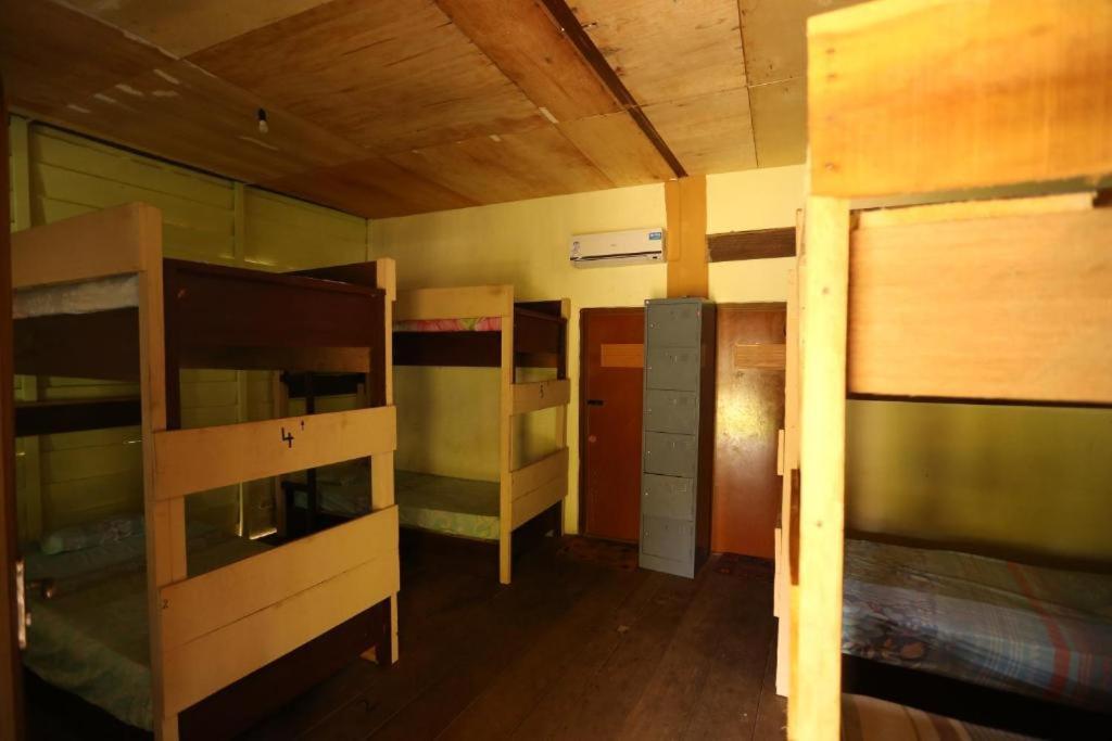 C Point Krui Bed & Breakfast Ngoại thất bức ảnh
