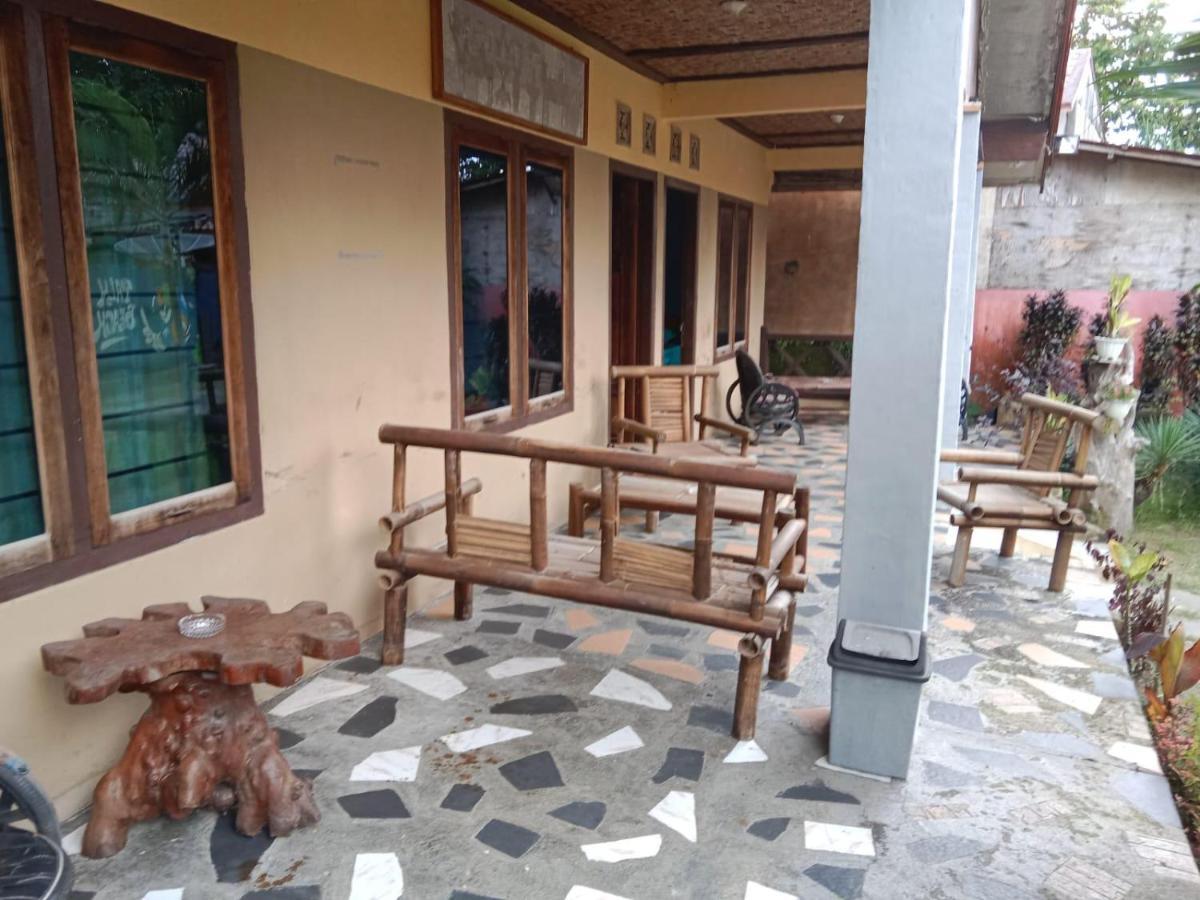 C Point Krui Bed & Breakfast Ngoại thất bức ảnh